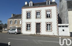 Rosporden, Brittany 29140