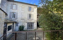 Châteauneuf-sur-Charente, Poitou-Charentes 16120