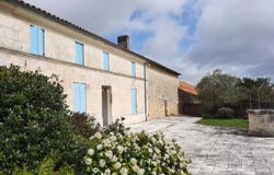 Nieul-le-Virouil, Poitou-Charentes 17150