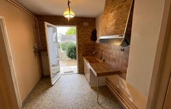 Poitiers, Poitou-Charentes 86000