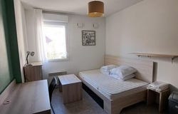REIMS, Champagne-Ardenne 51100