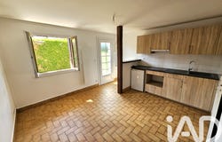 Gravigny, Normandy 27930