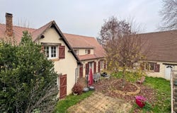 Vesly, Normandy 27870