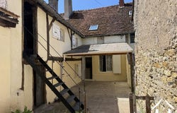 Arnay-le-Duc, Burgundy 21230