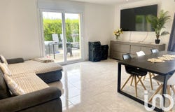 Ossey-les-Trois-Maisons, Grand Est 10100