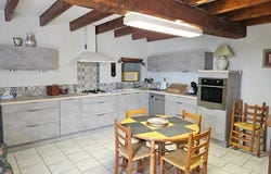 Thouars, Poitou-Charentes 79100