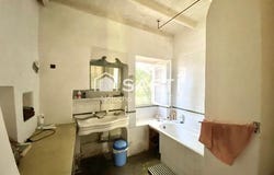 Uzes, Languedoc-Roussillon 30700