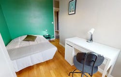 Rue Garibaldi, Lyon, Auvergne-Rhône-Alpes 69007