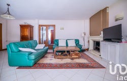 Guécélard, Pays de la Loire 72230