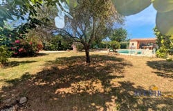 Le Beausset, Var 83330