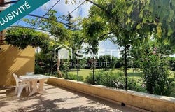 Pernes-Les-Fontaines, Provence-Alpes-Côte d'Azur 84210