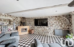 Mont-Dol, Brittany 35120