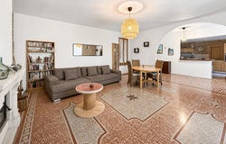 Loupian, Languedoc-Roussillon 34140