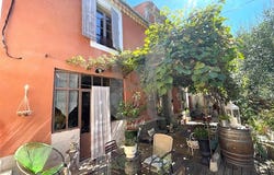 Sainte-Cécile-les-Vignes, Provence-Alpes-Côte d'Azur 84290