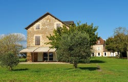 Villeneuve, Midi-Pyrénées 12260