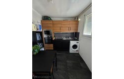 Reims, Champagne-Ardenne 51100