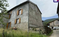 Foix, Ariège 09000