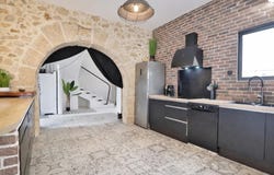 Narbonne, Languedoc-Roussillon 11100