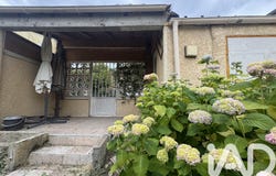 Saint-Sixte, Auvergne-Rhône-Alpes 42130