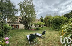 Coteaux-sur-Loire, Centre-Val de Loire 37130