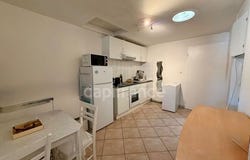 PERTUIS, Provence-Alpes-Côte d'Azur 84120
