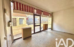 Donzy, Bourgogne-Franche-Comté 58220