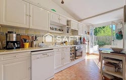 Reims, Champagne-Ardenne 51100