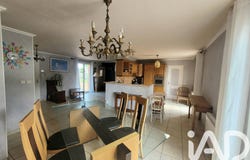 Saint-Germain-Lespinasse, Auvergne-Rhône-Alpes 42640