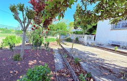 Barjac, Languedoc-Roussillon 30430