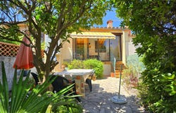 Laroque-des-Albères, Languedoc-Roussillon 66740
