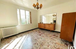 IVRY-SUR-SEINE, Île-de-France 94200
