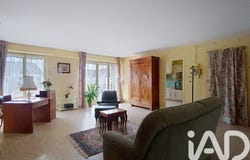 Tours, Centre-Val de Loire 37200