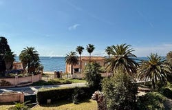 Roquebrune-sur-Argens, Provence-Alpes-Côte d'Azur 83380