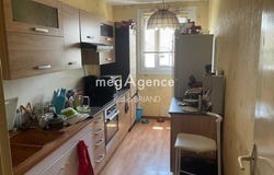Laval, Pays de la Loire 53000