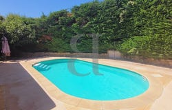 Grignan, Auvergne-Rhône-Alpes 26230