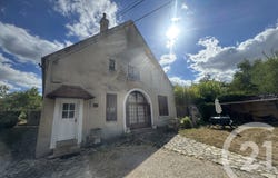 Lucy-sur-Yonne, Burgundy 89480