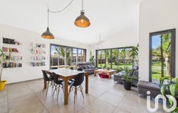 Salles, Nouvelle-Aquitaine 33770