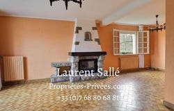 Questembert, Brittany 56230