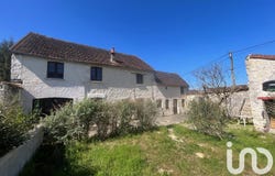 Champlay, Bourgogne-Franche-Comté 89300