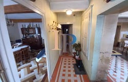 Charlieu, Saône-et-Loire 42190