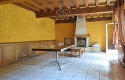Pierres, Centre 28130