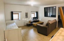 Laval, Pays de la Loire 53000