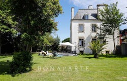 Auray, Brittany 56400