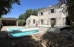 Cabrières-d'Avignon, Provence-Alpes-Côte d'Azur 84220