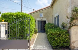 Saint-Martin-de-Bernegoue, Poitou-Charentes 79230