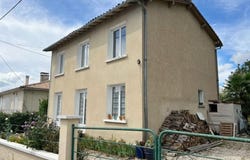 Charroux, Poitou-Charentes 86250