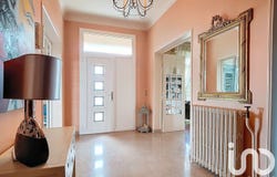 Montargis, Centre-Val de Loire 45200