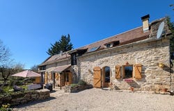 Caylus, Midi-Pyrénées 82160