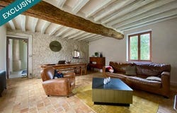 La Chaussee-d'Ivry, Centre 28260