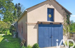 Camors, Brittany 56330